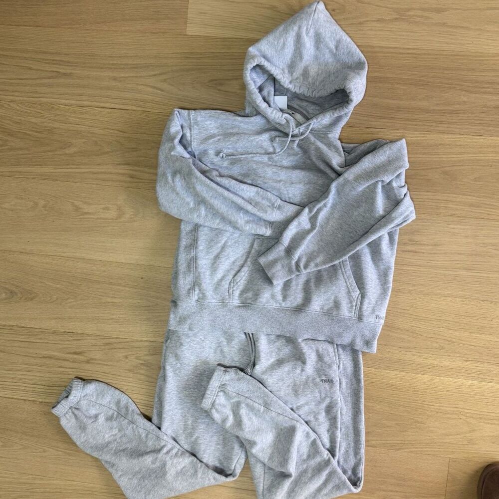 Aritzia grey sweatset